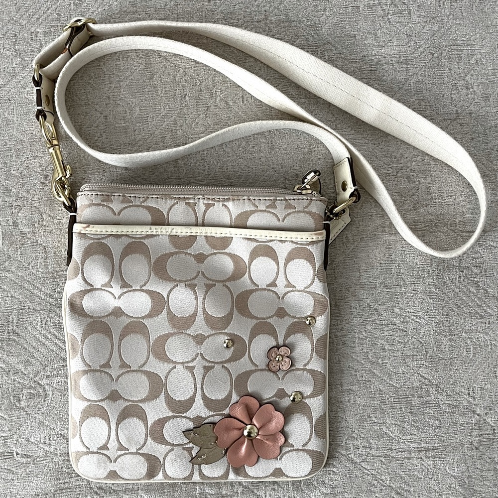 Coach crossbody bag